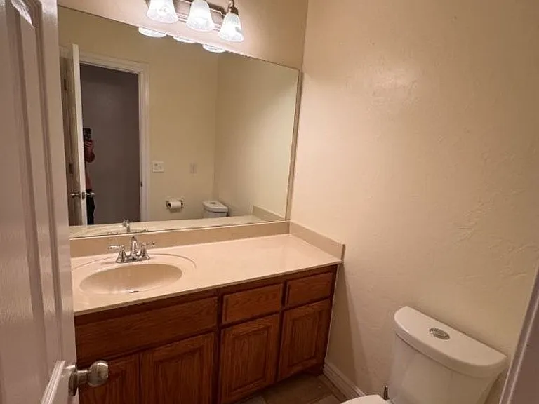 1704 Dorothy Dr — Photo 14