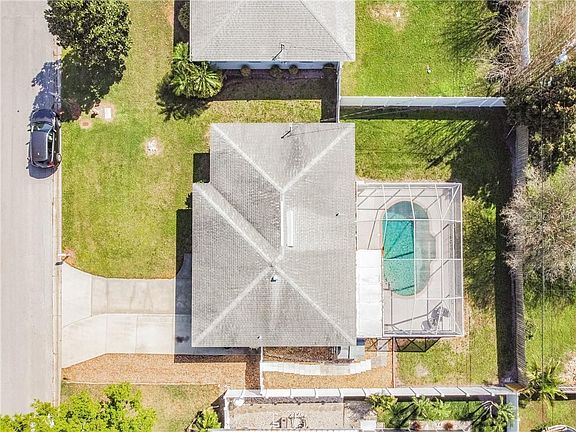 4th image of 1409 Orange St