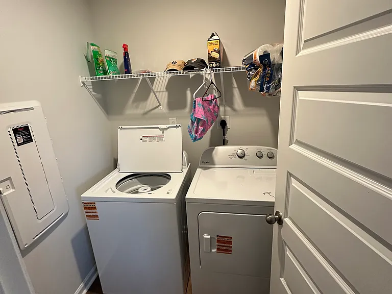 256 Agrarian Ave — Photo 17