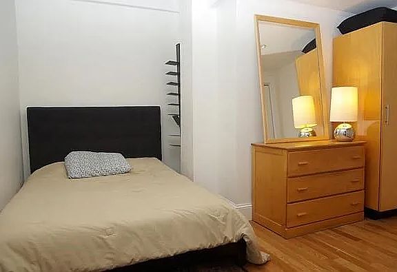 2nd image of 230 Commonwealth Ave APT 2