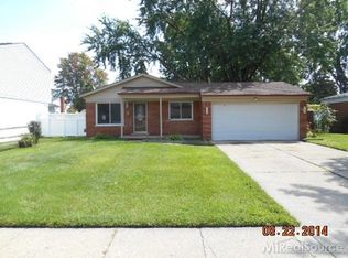 39736 Valiant Dr, Sterling Heights, MI 48313