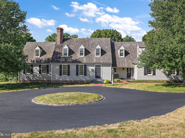 4635 Newark Rd, Cochranville, PA 19330