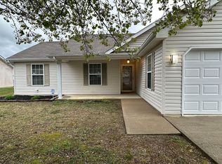 127 Colony Cir, Rossville, GA 30742