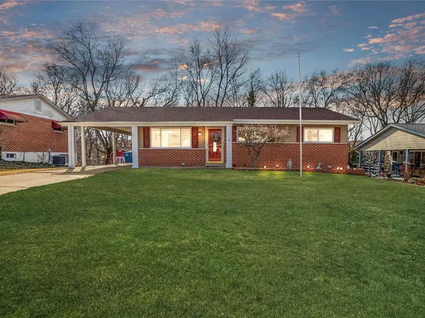 4022 Northern Aire Dr, Saint Louis, MO 63125
