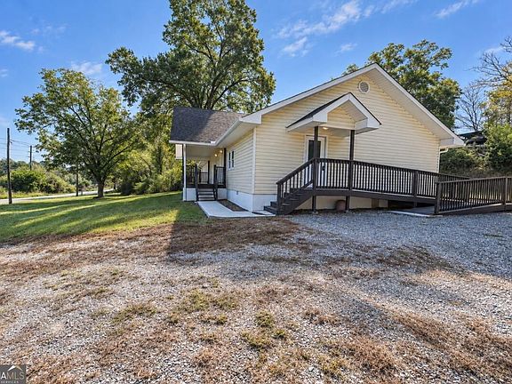 5th image of 49 Patterson Dr SE