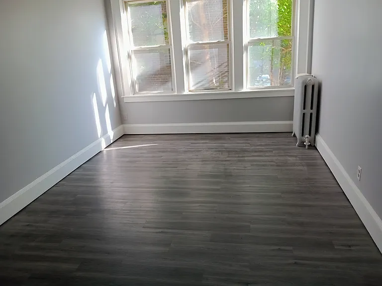 184 Sigourney St #B6 — Photo 3
