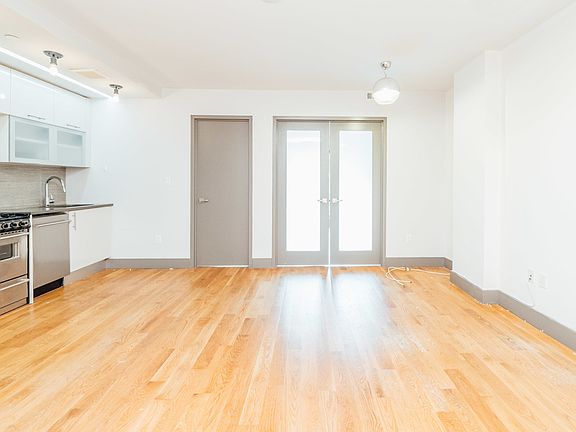 3rd image of 774 Classon Ave #2C