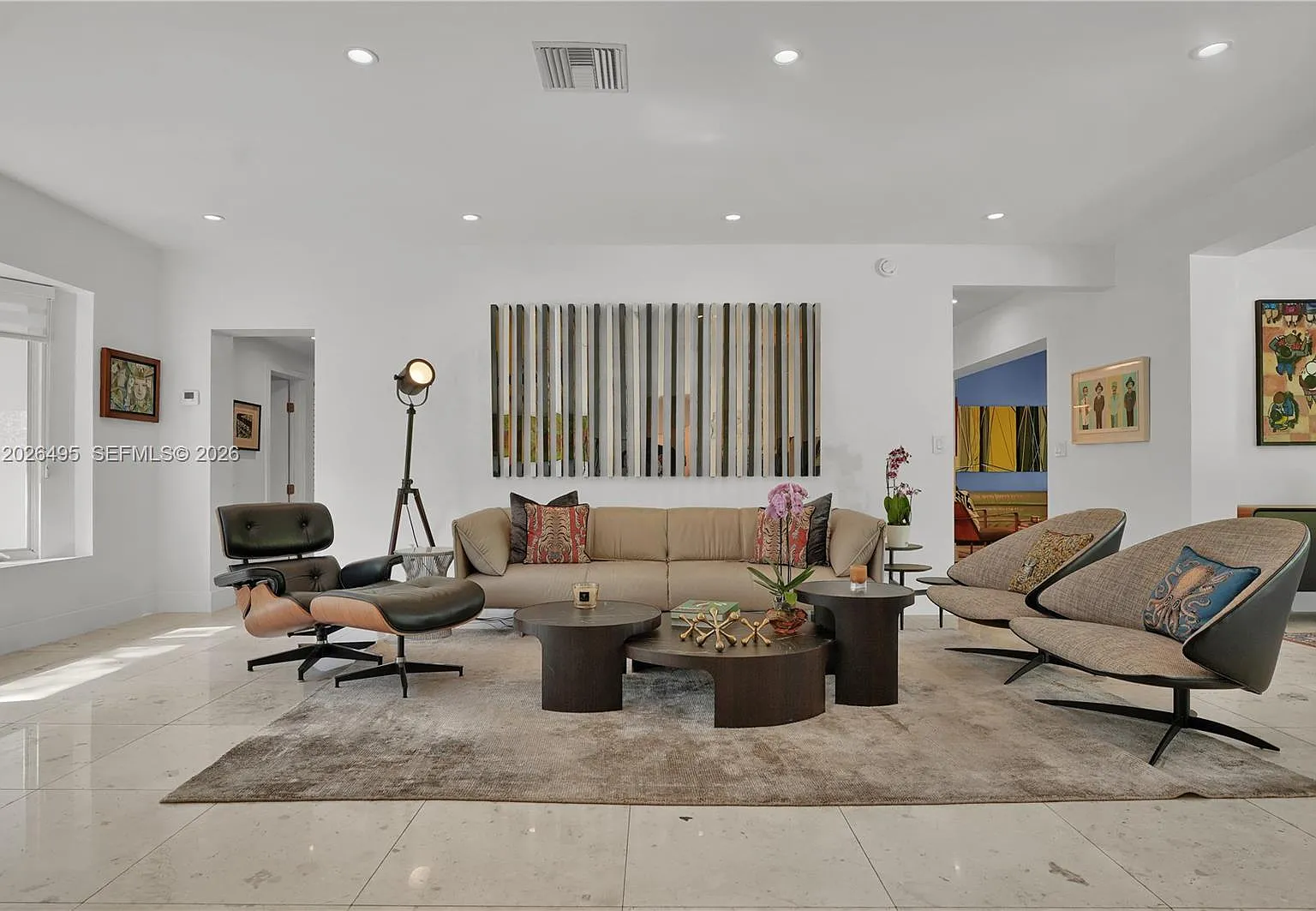 4 bed, 4.5 bath, 2119 sqft, $13,000 — Photo 4