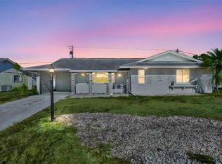 703 Bel Air Ave, Sun City Center, FL 33573