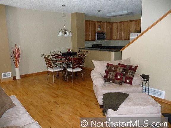 2nd image of 1618 Woodlynn Avenue E
