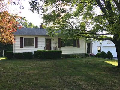 20 Wells St, Ashaway, RI, 02804