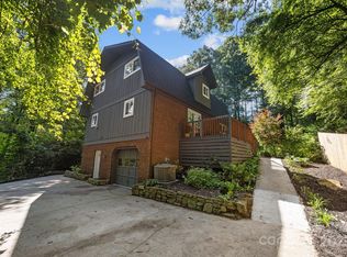 3276 Howard Gap Rd, Hendersonville, NC 28792