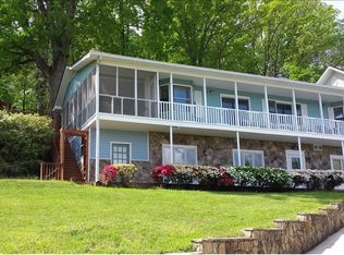 2518 Ridgecrest Cir, Hiawassee, GA 30546