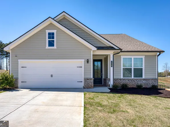 125 Peachwood Ln, Homer, GA 30547