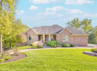 7417 Winding Way, Roscoe, IL 61073