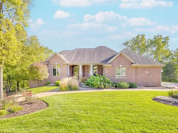 7417 Winding Way, Roscoe, IL 61073