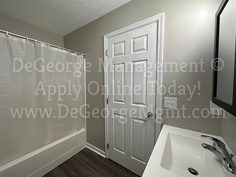 Burdick Estates Apartments — Photo 119