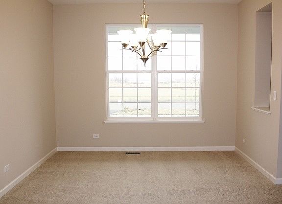 4th image of 2641 Haydn St