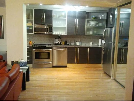 Sold by Maximillion Realty, Inc. | media 25