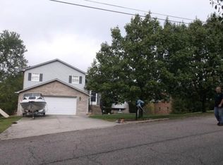 145 Aurawood Dr, Kingsport, TN 37660