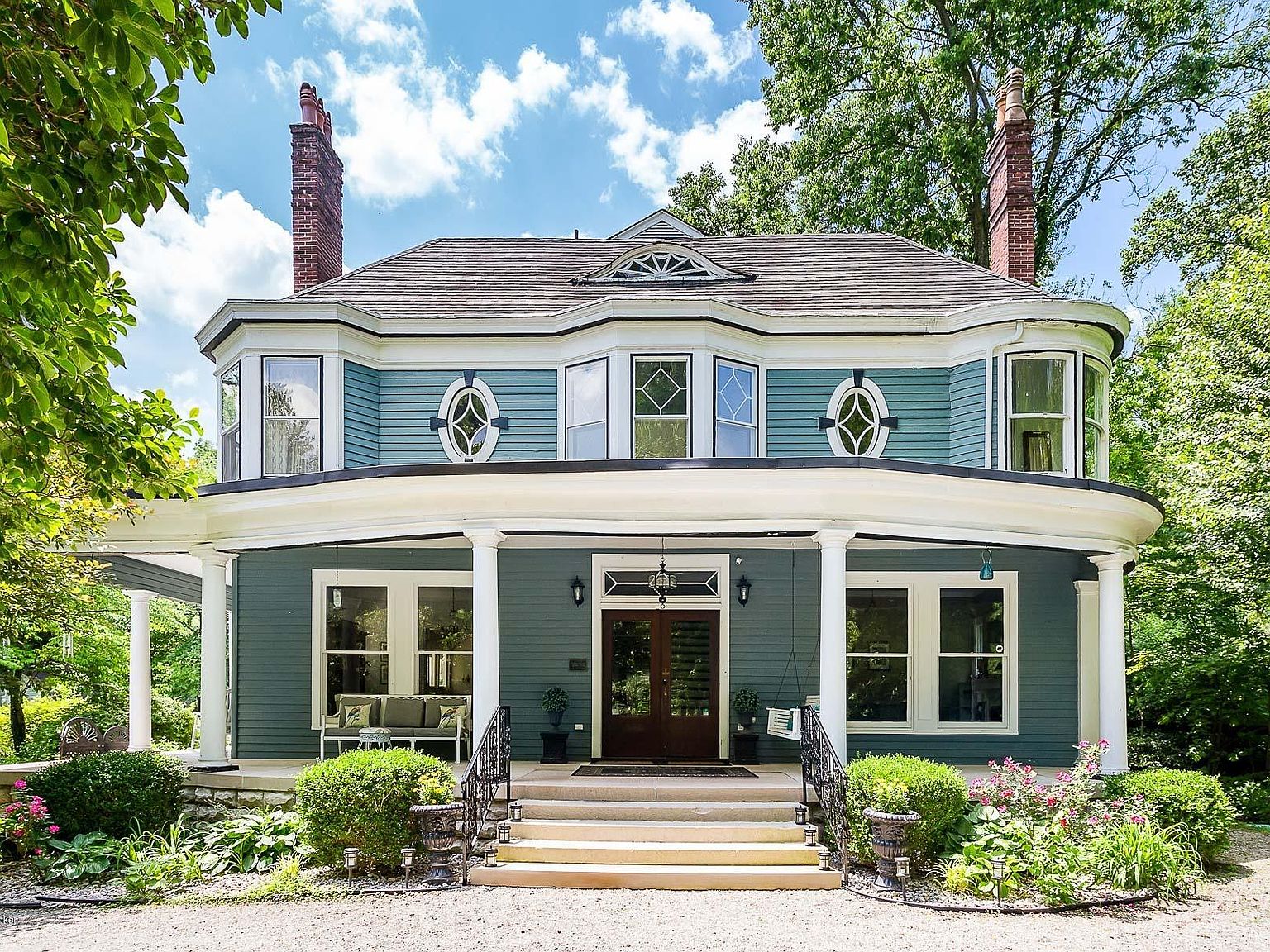 114 Central Ave, Pewee Valley, KY 40056 Zillow