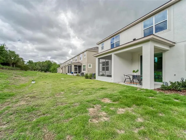 11540 Rolling Green Dr — Photo 35