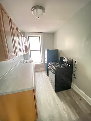 Rented by City Prime Commercial Realty  | media 5