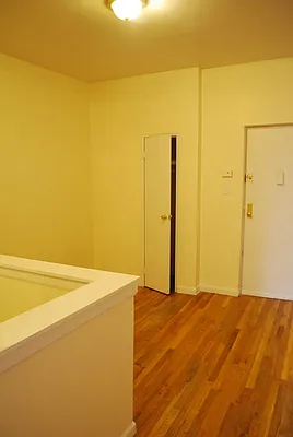 Rented by Bohemia Realty Group | media 4