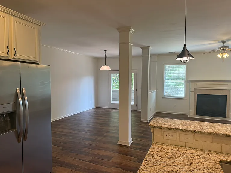 7503 Brookstone Cir — Photo 9