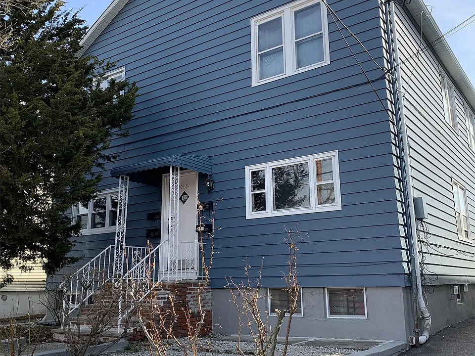 1013 Jefferson Ave #1B