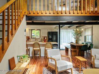 237 Ash Dr, Long Pond, PA, 18334