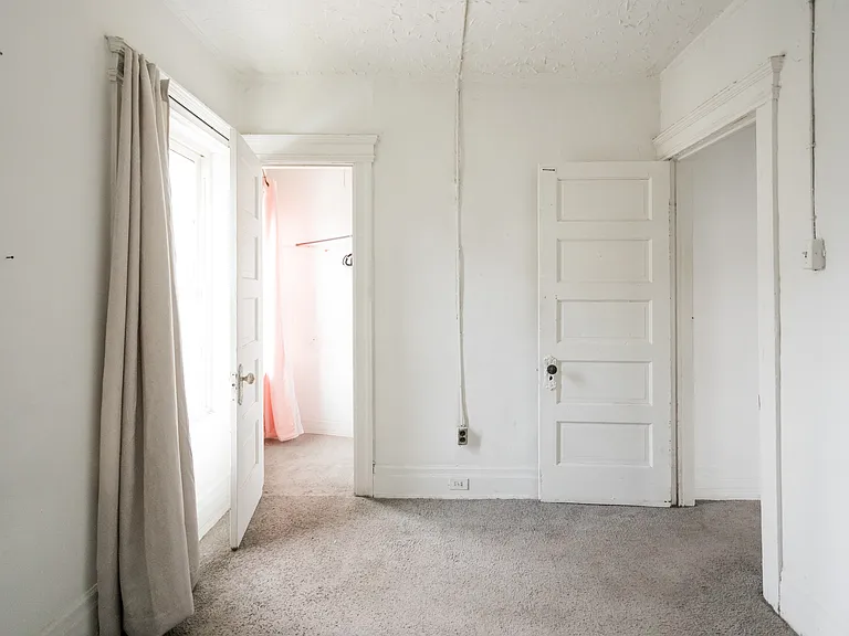 1195 Clark St — Photo 18
