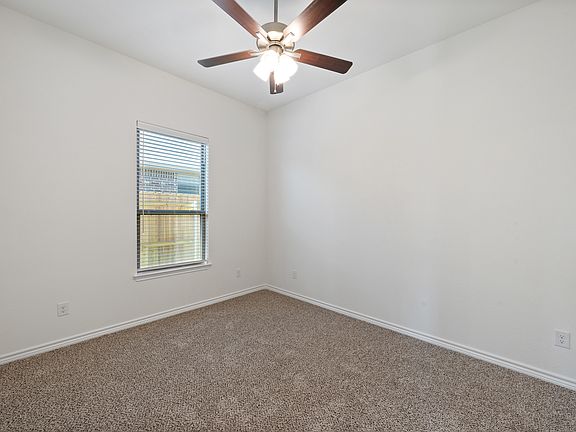 5th image of 7308 Caladium Dr