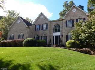 9 Scotsmans Way, Basking Ridge, NJ 07920