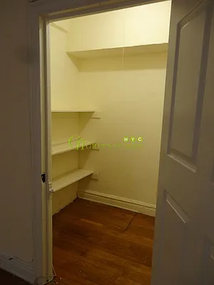 Rented by Green Home NY Realty LLC | media 19