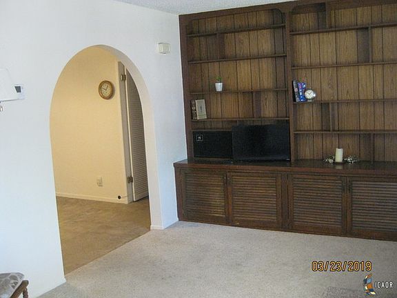 4th image of 1612 Desert Gardens Dr