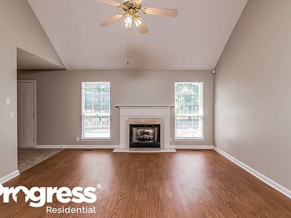 2nd image of 1454 Amberwood Cir