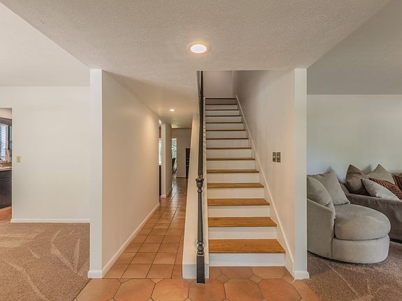 4th image of 4611 Glenside Cir