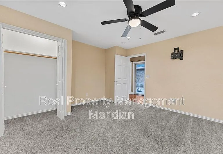 20 Timberline Dr — Photo 10