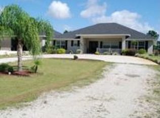 1832 Petunia Ave, Sebring, FL 33875