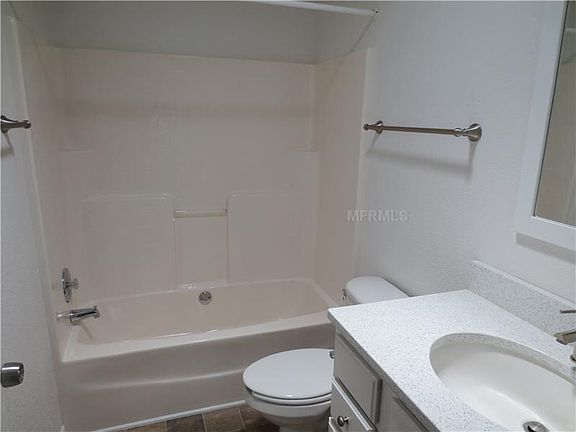 5th image of 2301 Darby Ln