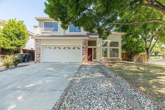 1st image of 1927 Golden Leaf Ln
