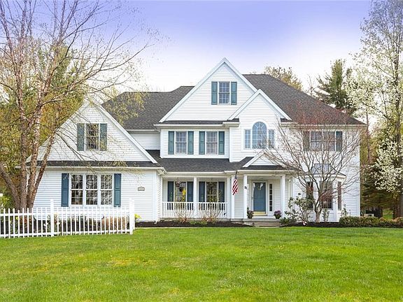2nd image of 80 Brompton Ct