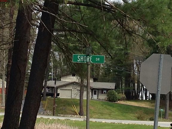 5th image of 208 Lake Shr N Unit F