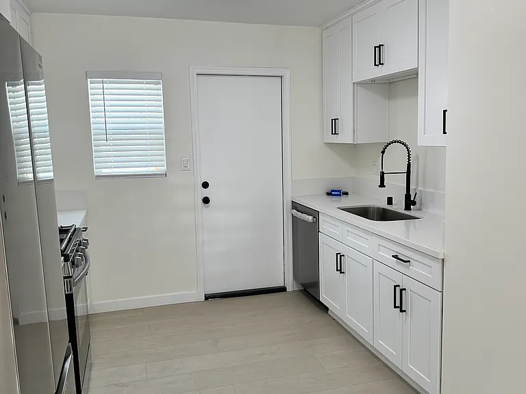 3666 Beta St #3666 — Photo 8