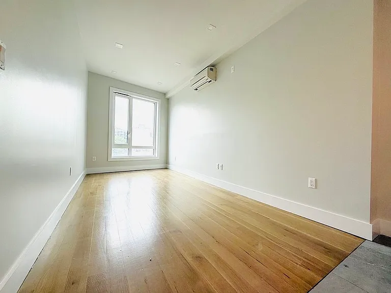 1251 Bedford Ave #5C — Photo 3