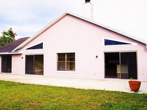 5th image of 4528 Sandhurst Dr