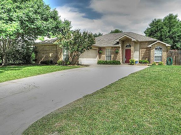 2nd image of 6 Monterey Dr