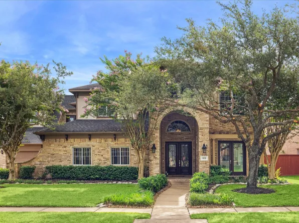 5826 Santa Fe Springs Dr, Houston, TX 77041