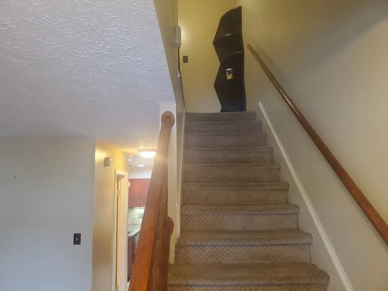 3 Riverchase Dr — Photo 3